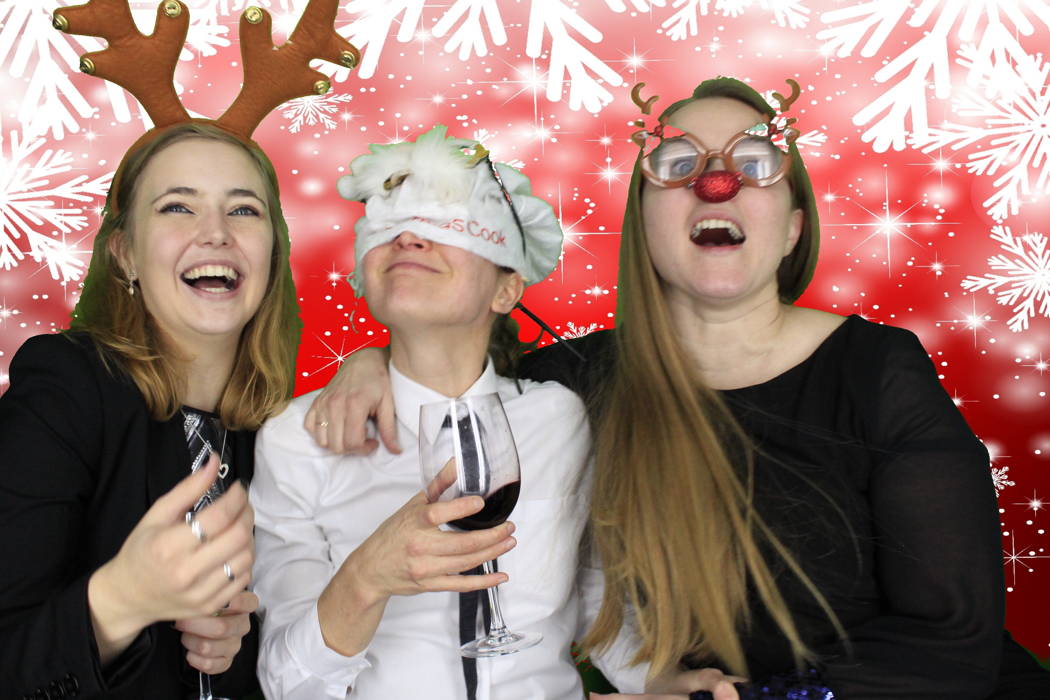 Acosta Europe Christmas Party 2018 | View more photos from the event at gallery.myphotoboothexperience.co.uk/u/MyPhotoBoothExperienceLtd/Acosta-Europe-Christmas-Party-2018
